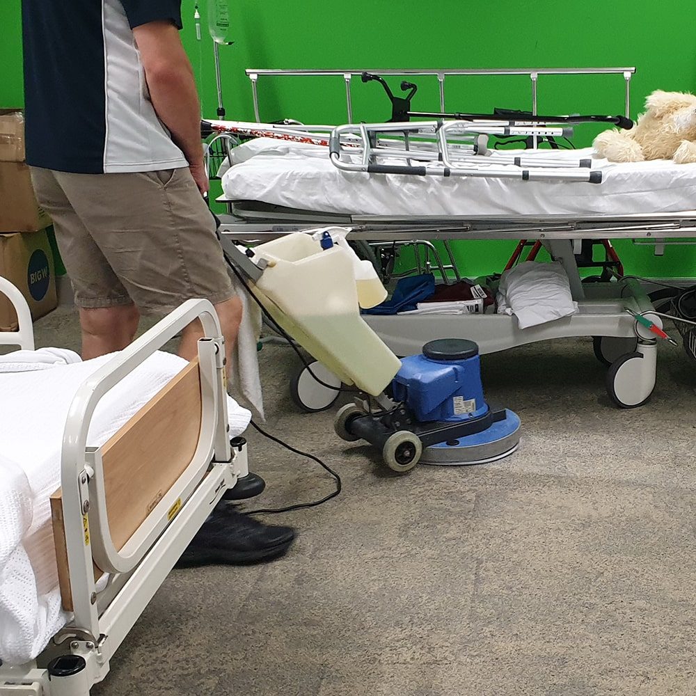 Medical facility carpet cleaning in Perth, the carpet between the beds cleaned with the care a clinical space has to have.